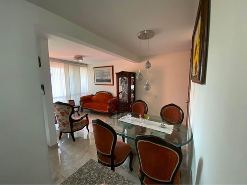 Venta Apartamento En Prados Del Norte, Cali 1126.