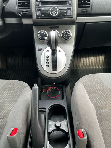 Nissan Sentra 2.0 Flex Aut. 4p