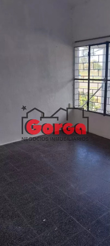 Propiedad En Planta Alta Sobre La Perimetral