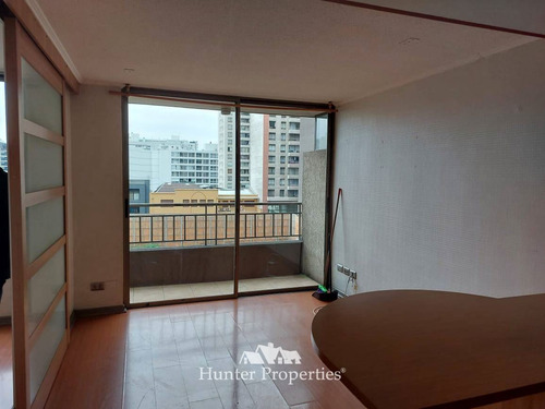 Departamento En Venta De 1 Dorm. En Santiago
