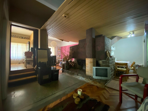 Venta Pocitos Apartamento Tipo Casa Sin Gastos Comunes