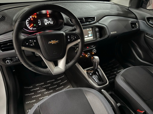 Chevrolet Onix 1.4 Activ Aut. 5p