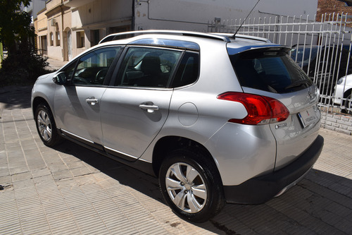 Peugeot 2008 1.6 Allure