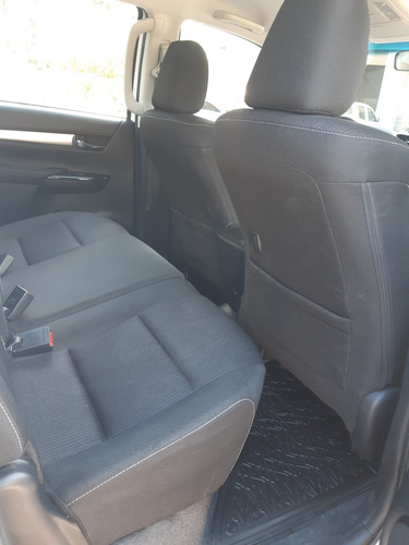Toyota Hilux 2.8 Cd Sr 177cv 4x4 2019
