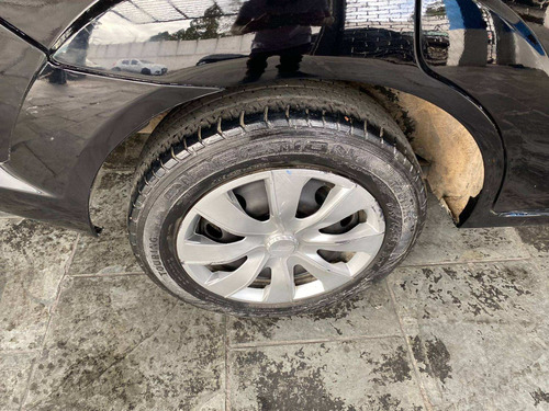 Imagem 3 de 15 de Ford Fiesta 1.0 Mpi Trend Sedan 8v Flex 4p Manual