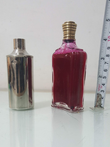 Perfumero De Metal Acero Con Tapa Antiguo Y Frasco Perfume 