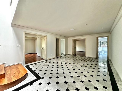 Magnifica Casa En Venta En Las Lomas De Chapultepec
