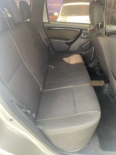 Renault Duster DYNAMIQUE/INTENS MT 1600CC 4X2