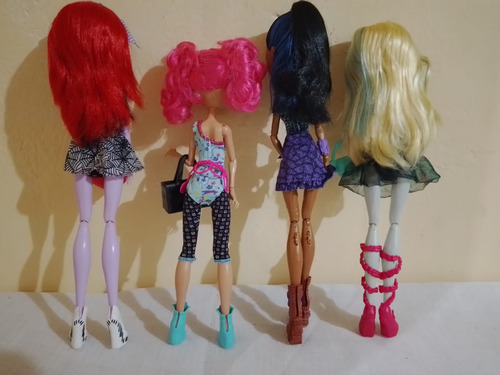 4 Muñecas Monster High Dance Class (Usado)