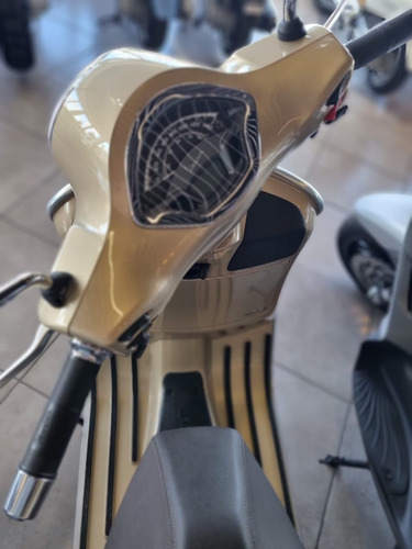 Imagen 3 de 4 de Vespa Gts 300