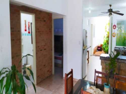 Imagen 15 de 19 de Se Vende Casa En San Diego, Villa Monte Carmelo, Conjunto Cerrado, Excelente Ubicación Y Clima.