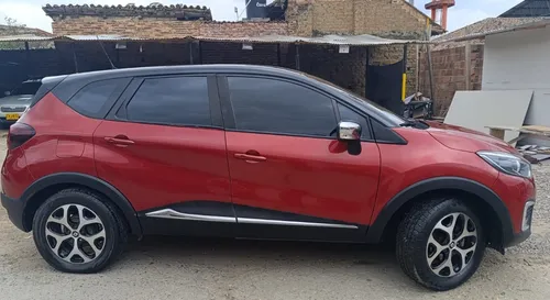 Renault Captur 2.0 Intens Automática