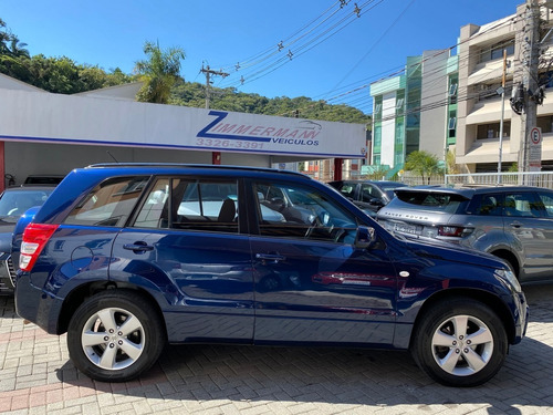 Suzuki Grand Vitara 2.0 2wd 2012