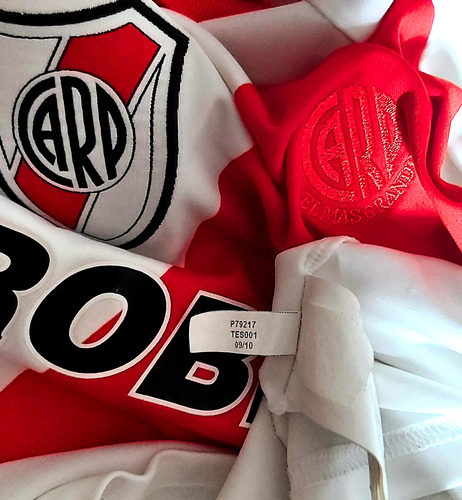 Camisa Original River Plate 2010 - Uniforme Titular (Usado)