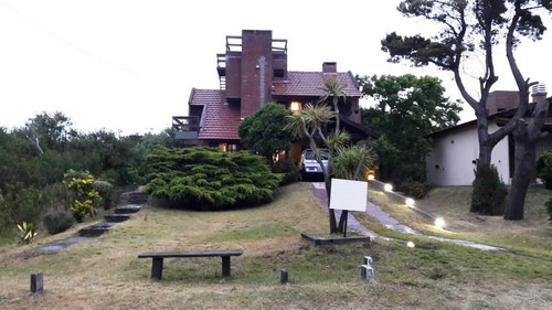 Casa - Valeria Del Mar
