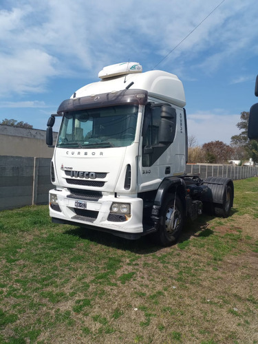 Camion Iveco Cursor 330 Año 2013. Excelente Estado