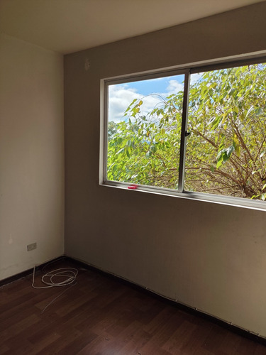 Vendo Excelente Apartamento No Centro De Pinhais