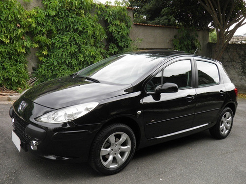 Peugeot 307 Presence Pack 1.6 Flex Mec.