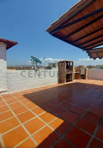Casa En Venta En Barcelona