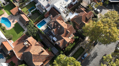 Naón Al 1800 Belgrano R -excelente Propiedad Remodelada A Nuevo