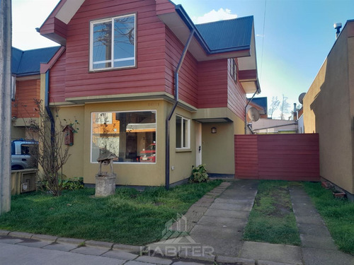 Casa En Venta De 3 Dorm. En Temuco