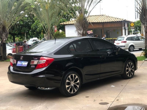 Imagem 3 de 13 de Civic Preto Lxr 2.0 Aut.