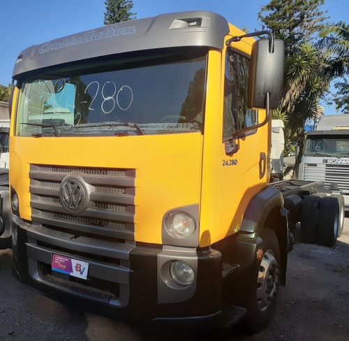 Vw Costellation 24-280 6x2 2013