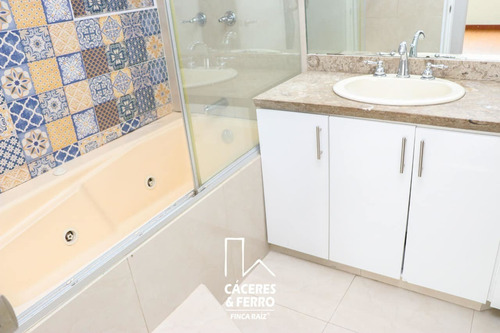 Imagen 25 de 25 de Se Vende Apto Duplez Ext. 8vo. Piso Santa Barbara Central -5-
