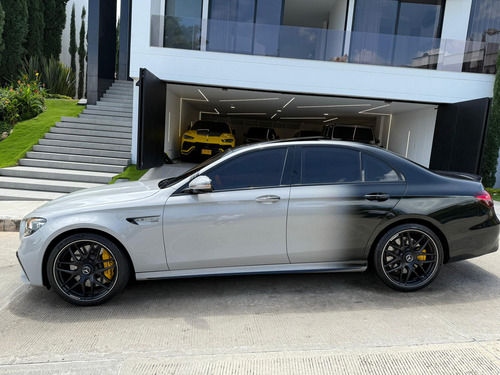 Mercedes Benz E63s Amg 2022 4.0 V8 Blindado