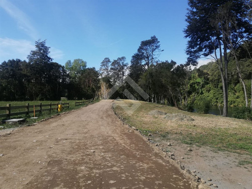 Parcela En Venta En Riberas Del Maullin,puerto Varas