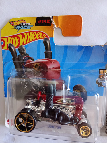 Auto Hot Wheels Español Dragtor Nuevo Corto Esc 1/64 Rdf1 Bordo Con Ruedas Doradas Y Caños De Escape Negros