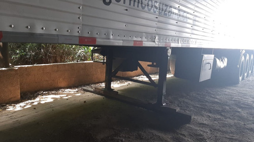 Carreta Frigorifica 28 Pal Gancheira Com Pneus