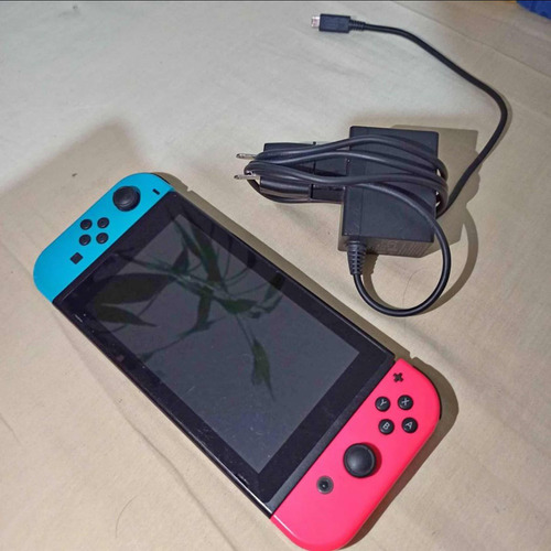 Nintendo Switch Incluye Accesorios 215$
