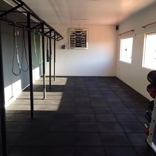Imagem 5 de 9 de Kit 12 Pisos Borracha Crossfit Playground 50x50x1,5cm