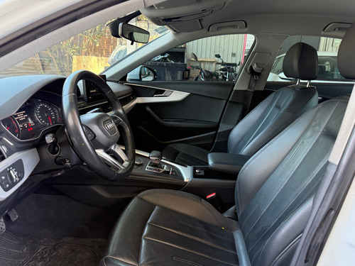 Audi A4 2.0 T Select 190hp Dsg