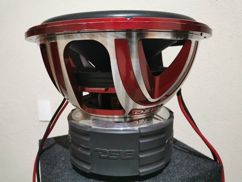 Subwoofer Ds18 Hooligan 15'' 4000w Rms Dvc 2 Ohms Semi Nuevo (Usado)