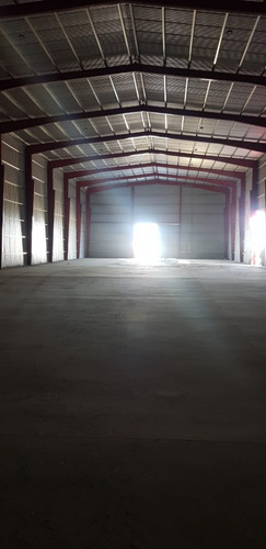 Imagen 4 de 5 de Polo 52, Galpon De 1500m2!