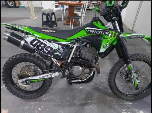 Honda Tornado