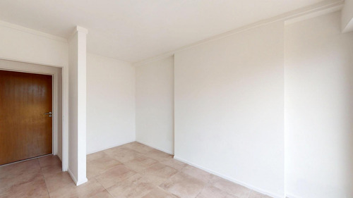 Venta Departamento 3 Ambientes En Velez Sarsfield, Al Frente, 100m2