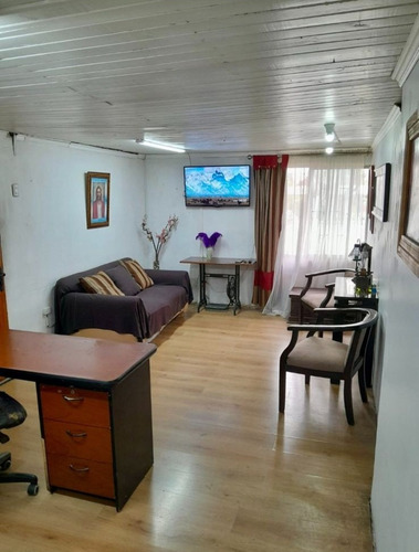 Casa 3d/1b Cerca Portal Ñuñoa Y Nueva Linea Metro