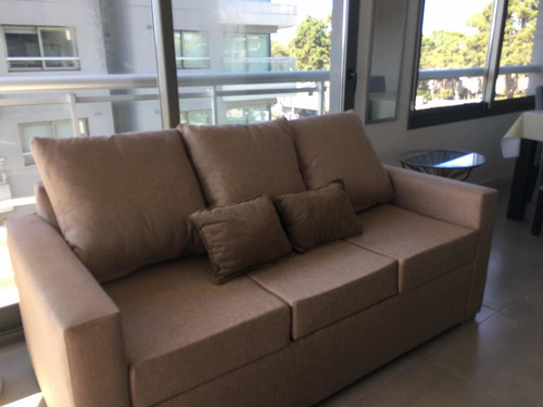 Imagen 28 de 30 de Positive Tower Pinamar- Alquiler Por Día Turístico/ Uade Con Amenities Y Cochera