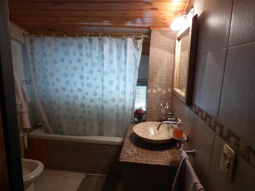 Imagen 30 de 30 de Quinta En Arturo Segui Calle 403 E/ 139 Y 141 La Catalina Dacal Bienes Raices