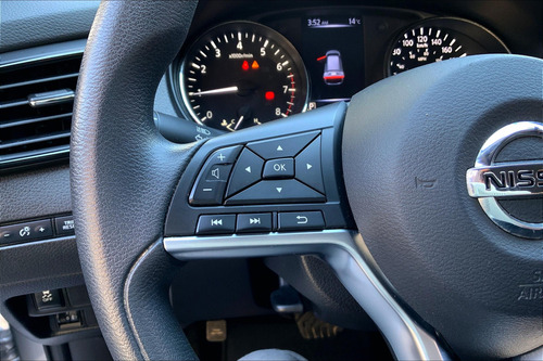 Nissan X-Trail 5 PTS SENSE CVT 7 PAS RA-17