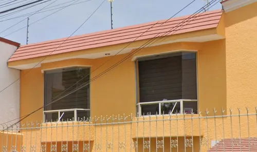 Casa En Venta En Col. Del Recreo, Azcapotzalco, Cdmx (propiedad Adjudicada)