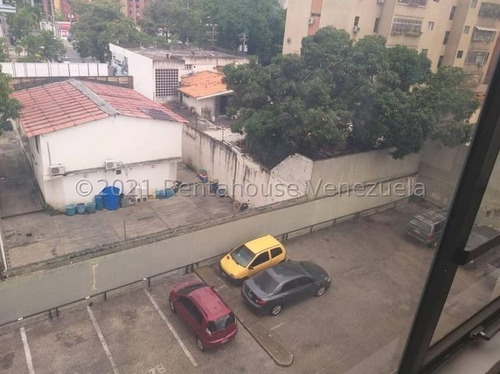 Imagen 29 de 30 de Oficina En Venta En El Este De La Ciudad De Barquisimeto, Acepta Financiamiento, Inf. 0424-5337900, Cod. 22-13567, Nds 11/02