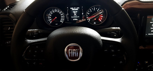 Fiat Toro Freedom 1.8 4x2 At6