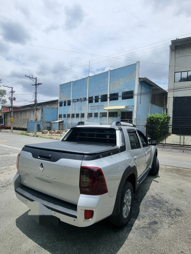 Renault Duster Oroch 1.6 16v Dynamique Sce 4p