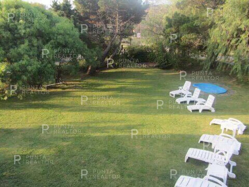 Casa En Venta En Playa Mansa, Punta Del Este, Uruguay
