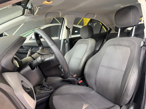 Chevrolet Onix 1.0 Joy 5p