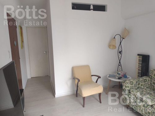 Imagen 3 de 18 de Ph Con Balcón Reciclado A Nuevo - Villa Pueyrredon